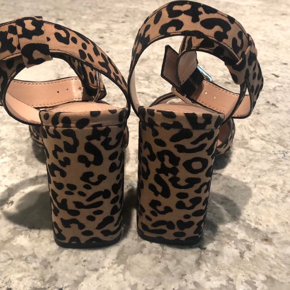 Steve Madden Ankle Leopard Shoes - Picture 4 of 5